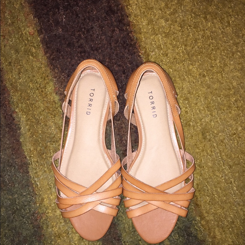 Camel/Tan sandals